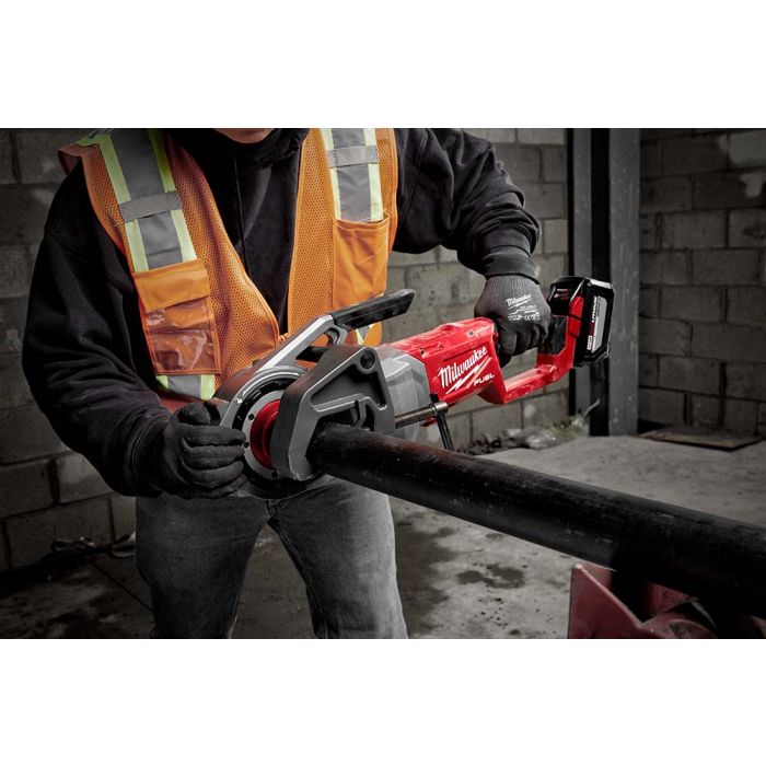 Milwaukee M18 FUEL Pipe Threader Kit w 