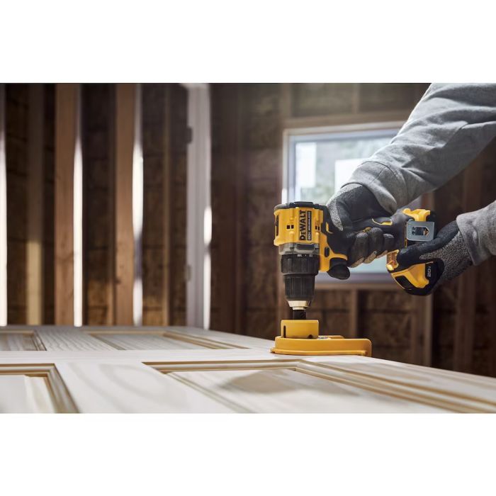 DeWalt 20V MAX ATOMIC Brushless Compact 1 2 Drill Driver and Impact Driver Combo Kit